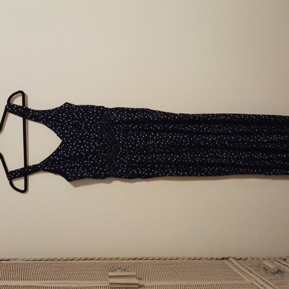 ANN TAYLOR LOFT ..Size 0..Black and Gray..
